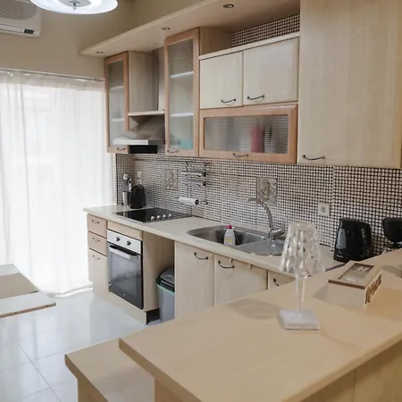 Apartment Zoe's By The Sea